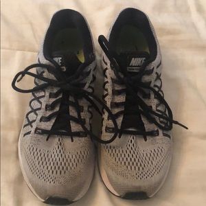 Nike Women’s Zoom Pegasus 32 Running Shoes Size 8